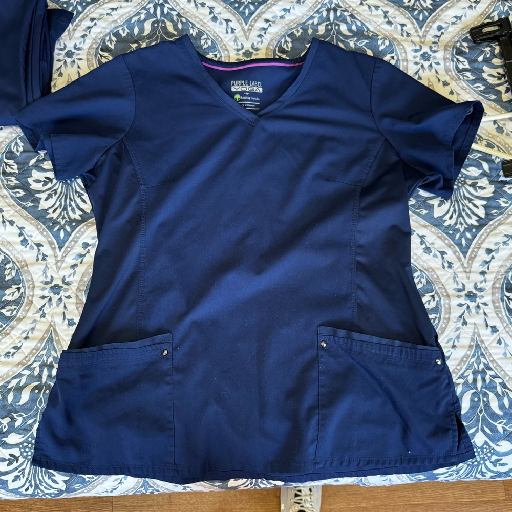 Healing Hands Yoga Top in Navy, XL